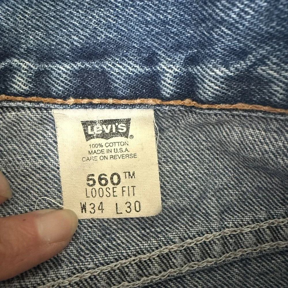 Vintage Levis 560 Jeans Mens 34x30 Loose Fit Y2k Tapered Leg Denim Made USA FLAW